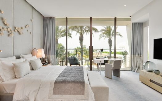 Iconic Luxurious Residence | Open Sea Views