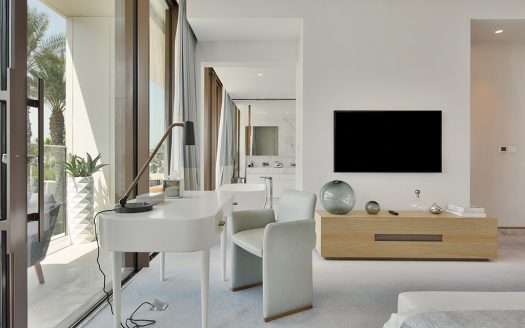 Iconic Luxurious Residence | Open Sea Views