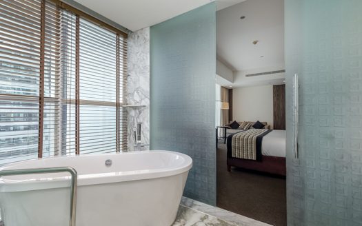 EXCLUSIVE | Returns and Buy Back Guaranteed